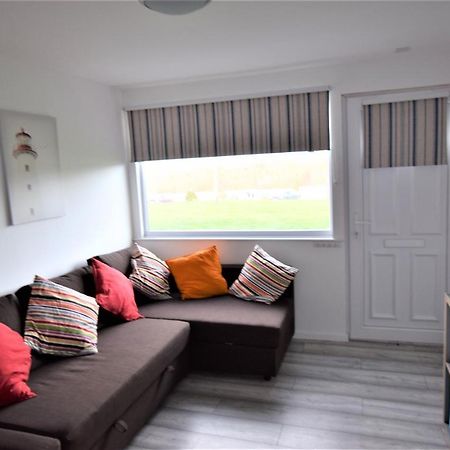 Chalet 56 Sandown Bay Holiday Centre Generous Money Off Ferry Crossing & Special Offer Until End Of June, September And Halloween Deals Now On Exterior foto