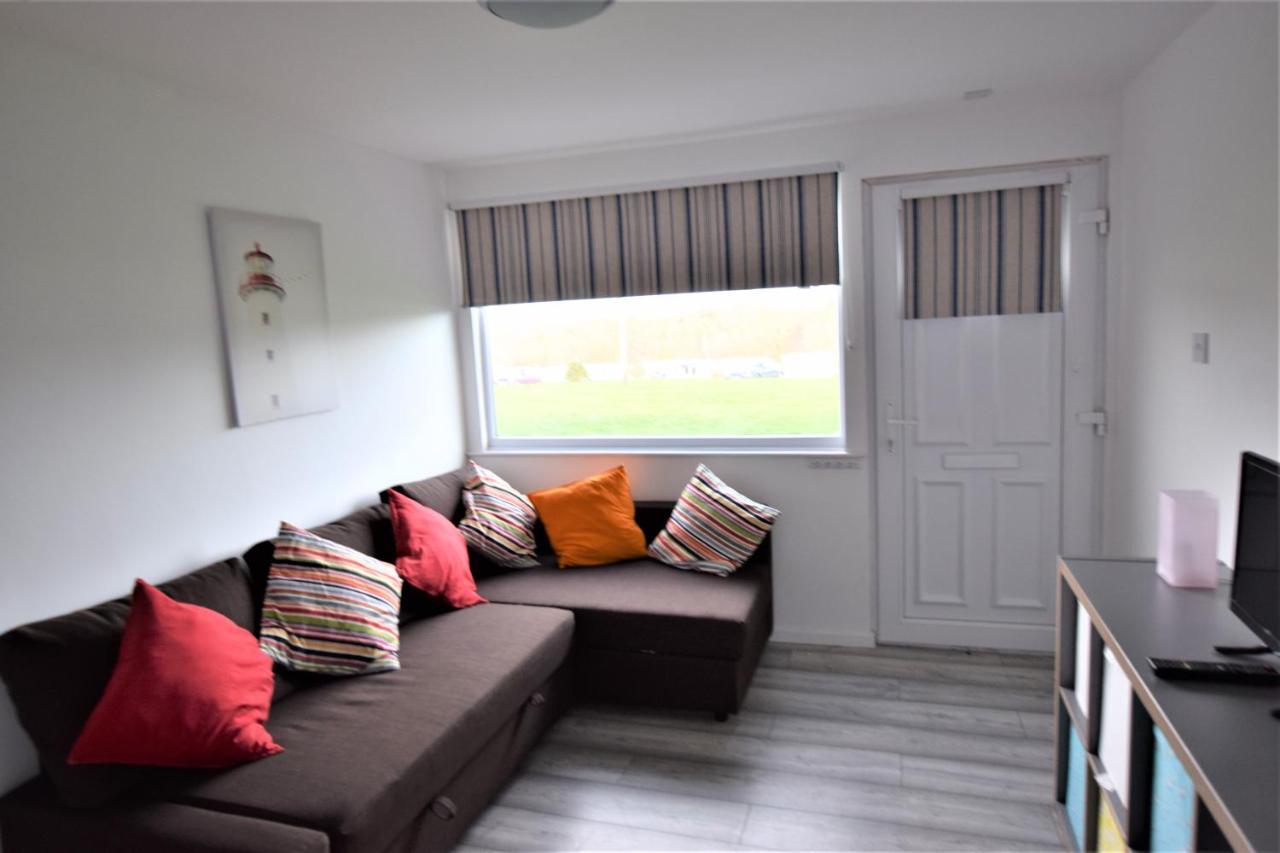 Chalet 56 Sandown Bay Holiday Centre Generous Money Off Ferry Crossing & Special Offer Until End Of June, September And Halloween Deals Now On Exterior foto